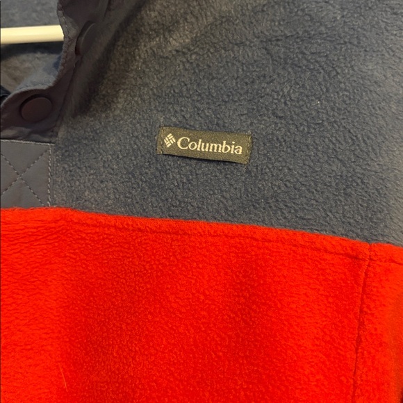 Children’s Columbia Sweatshirt - Picture 2 of 4